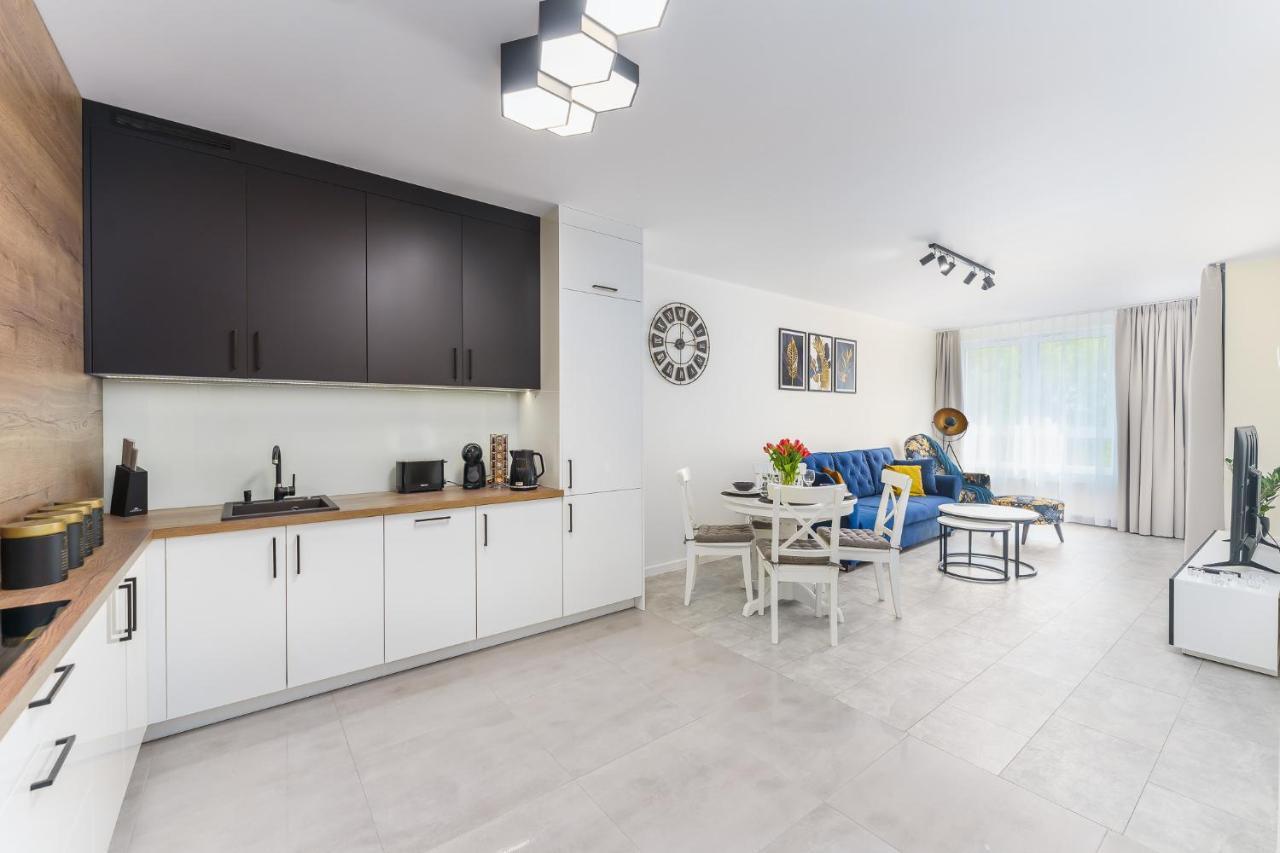 Apartamenty Adyl Platany Kołobrzeg Esterno foto